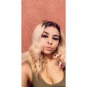 Meet your Posher, Giana